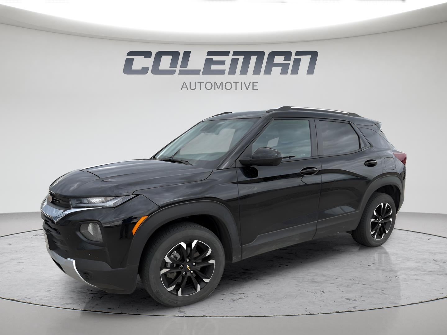 2022 Chevrolet Trailblazer LT in Mosaic Black Metallic — front three-quarter view